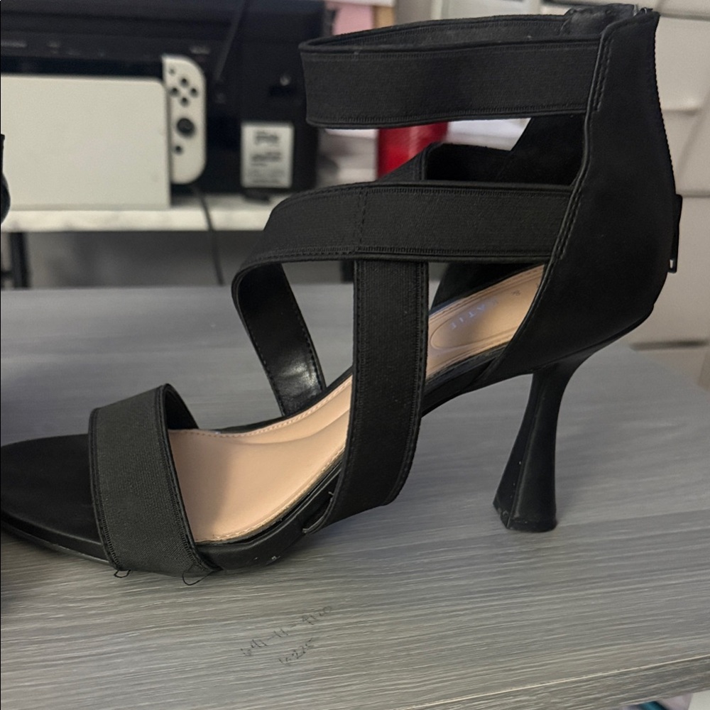 Kelly & Katie Black Strappy Mid Heel Sandal